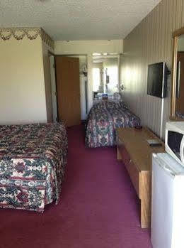 Dollinger'S Motor Inn Albion ภายนอก รูปภาพ